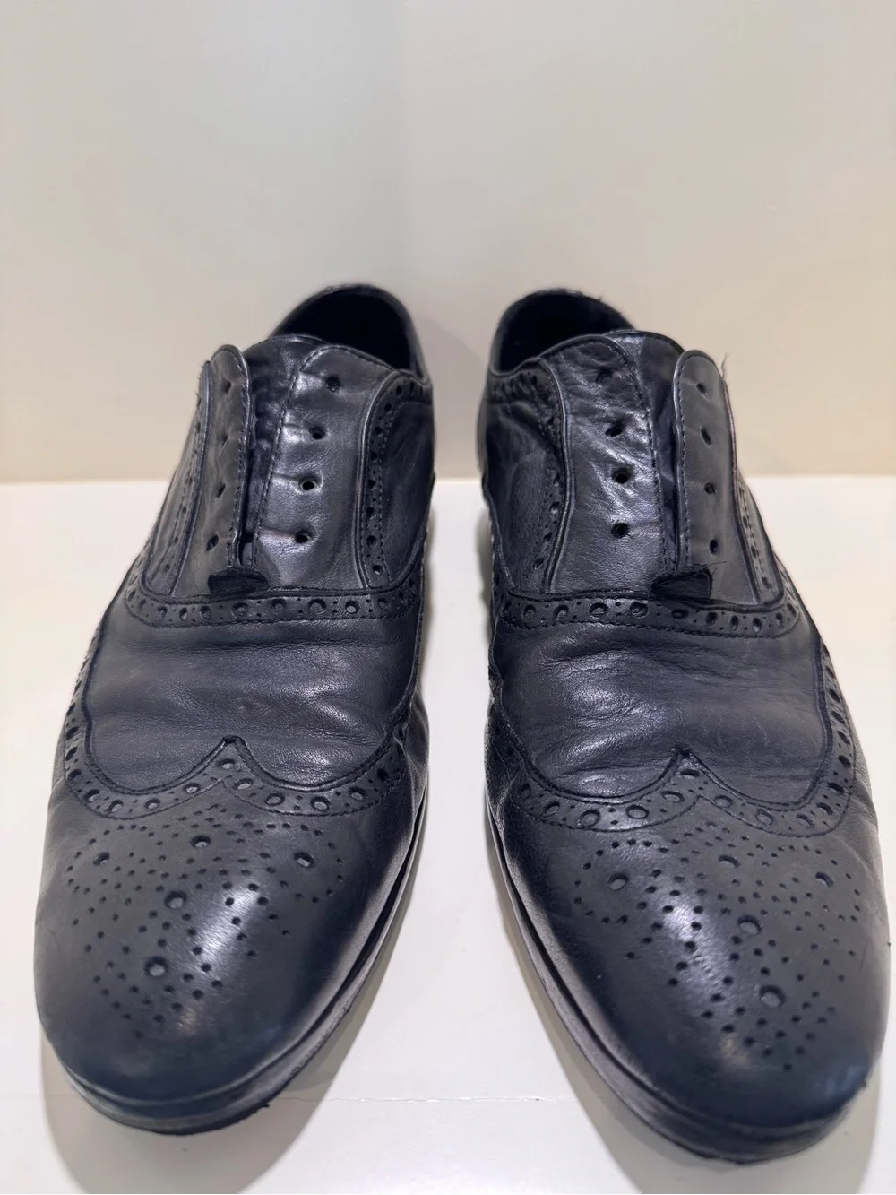John Varvatos Black Leather laceless Slip-On Loafers